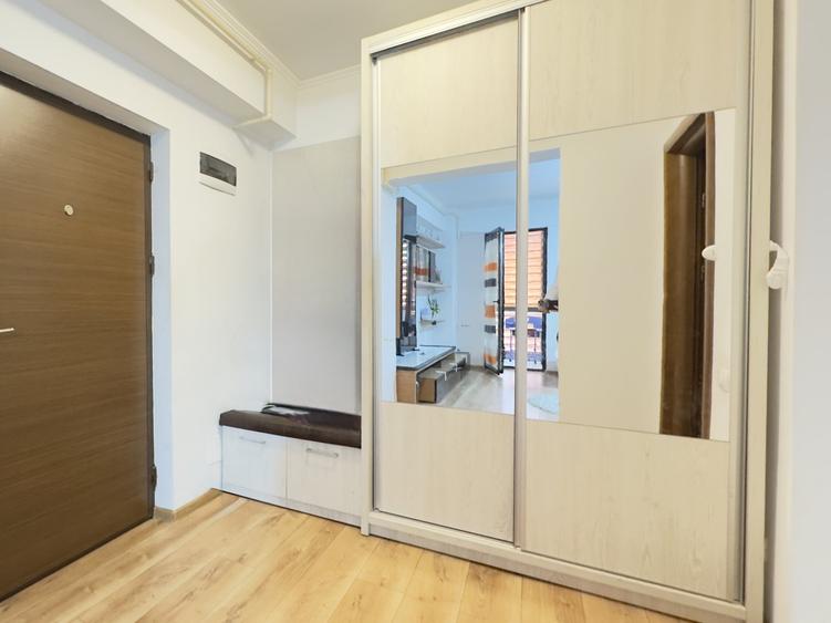Apartament cu 3 camere decomandat, mobilat în Nord