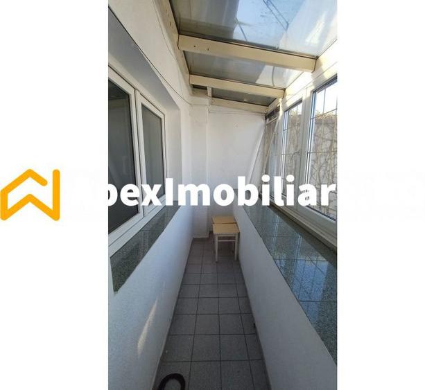 Spațiu comercial, de 42 mp, în Romană