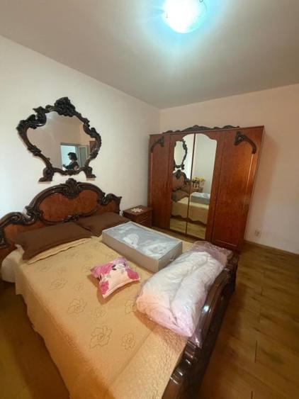 Casă individuală cu 3 camere cu Canalizare în Filiași