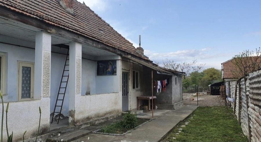 Casă cu 3 camere în Central