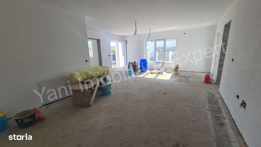 Casă cu 3 camere cu Teren 251 Mp în Central
