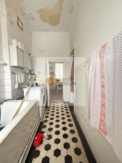 Apartament cu 3 camere circular, mobilat în Gara de Nord