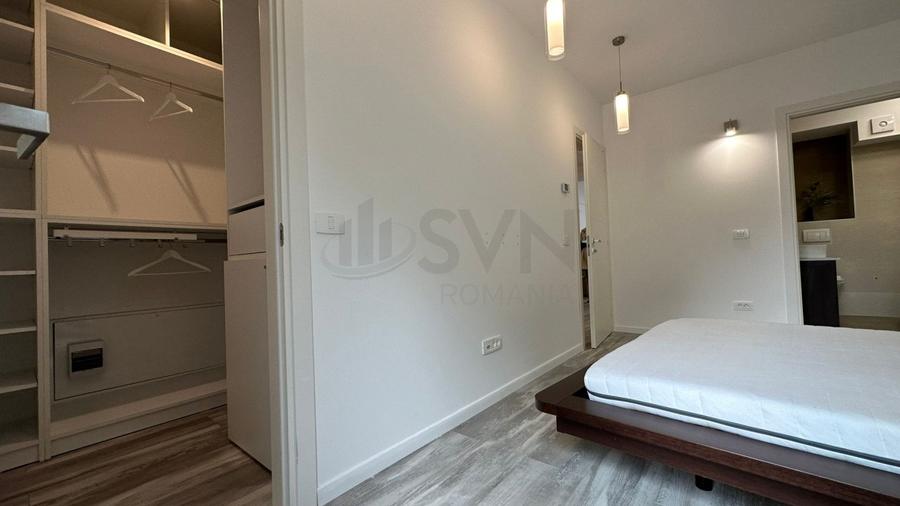 Apartament cu 3 camere semidecomandat în Herăstrău