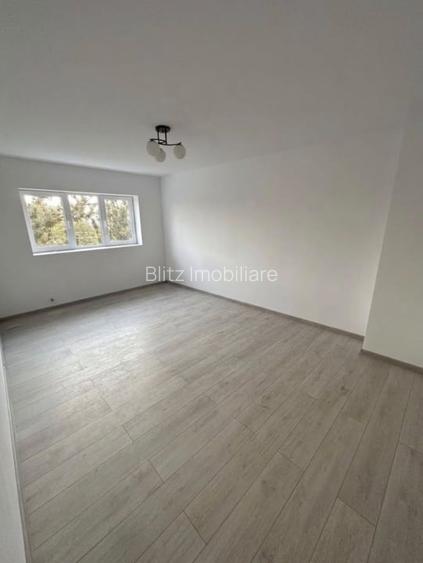 Apartament 2 camere, 50 mp, zona Centrala - Radauti