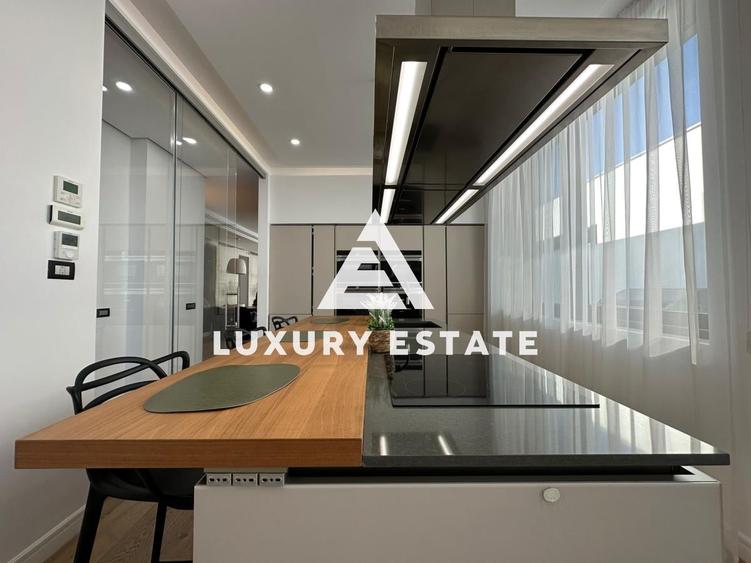 Apartament cu 4 camere decomandat, mobilat în Herăstrău