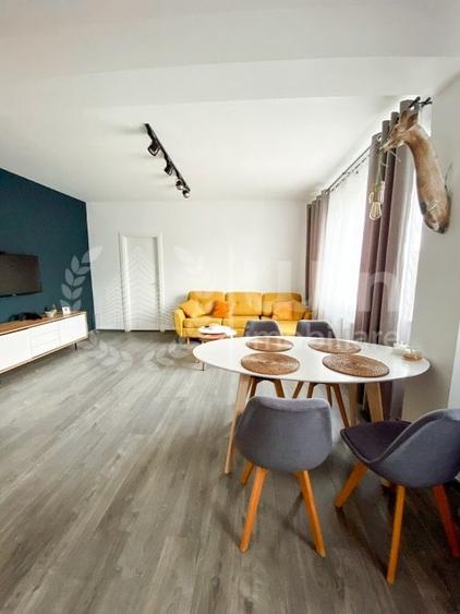 Apartament cu 2 camere semidecomandat, mobilat în Borhanci