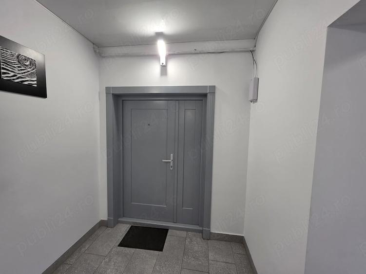 Apartament cu 4 camere decomandat în Decebal