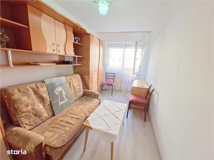 Apartament 3 camere, mobilat si utilat, etaj 1, zona Milcov - 11