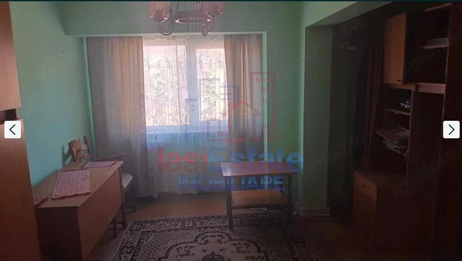 Apartament cu 4 camere semidecomandat în Filiași