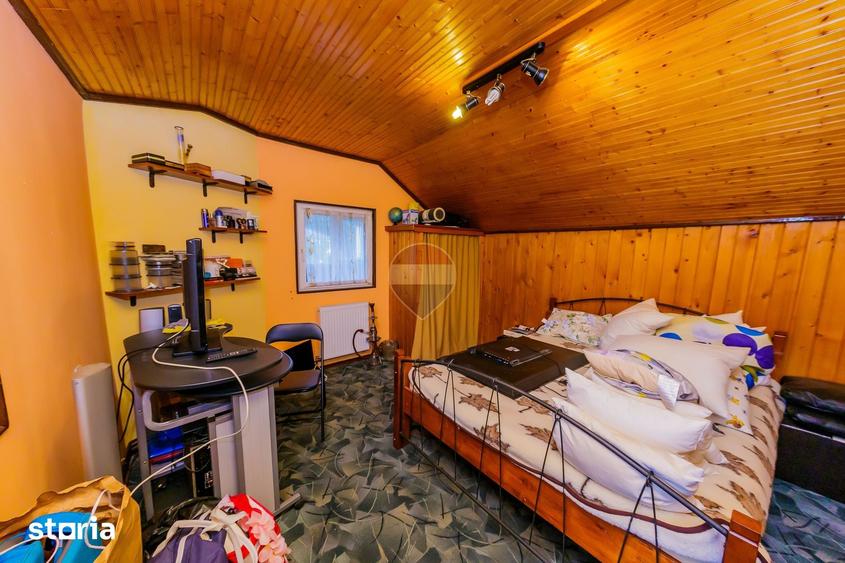 CASA cu TEREN generos , in linistea naturii - 13