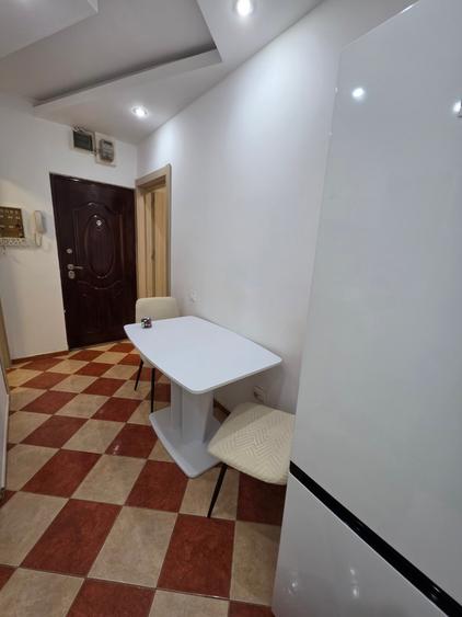 Garsonieră decomandată în Olteniței