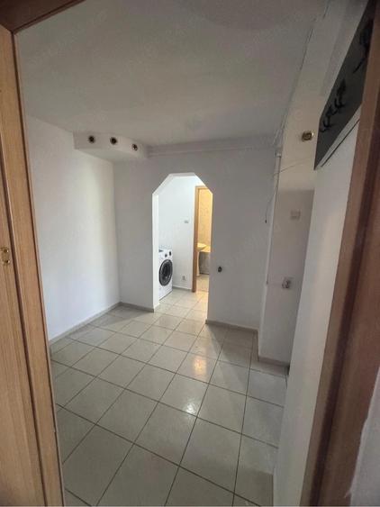Apartament cu 2 camere decomandat în Dacia