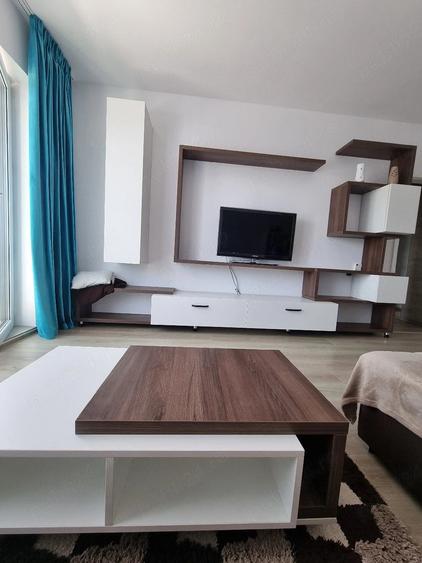 Apartament cu 2 camere decomandat în Răcădău