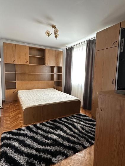 Apartament 4 camere de inchiriat, zona Crisan Slatina - 4