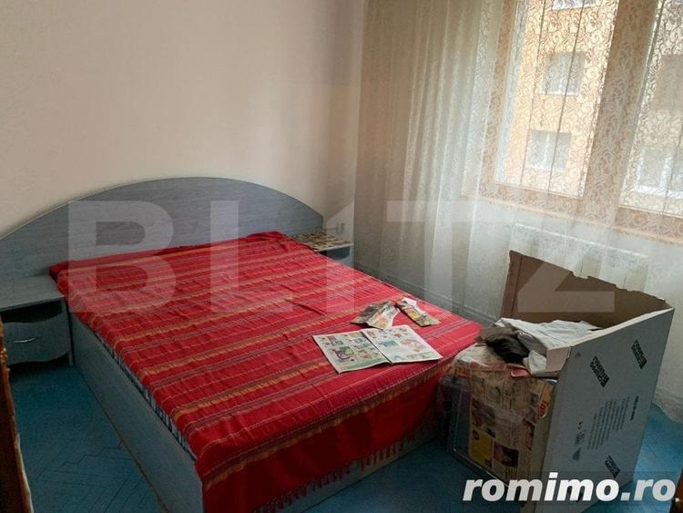 Apartament cu 4 camere decomandat, mobilat în Cetate
