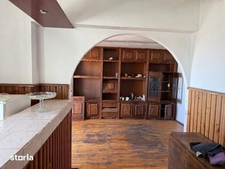 Apartament cu 3 camere decomandat în Decebal