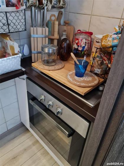 Apartament cu 3 camere decomandat în Bucovina