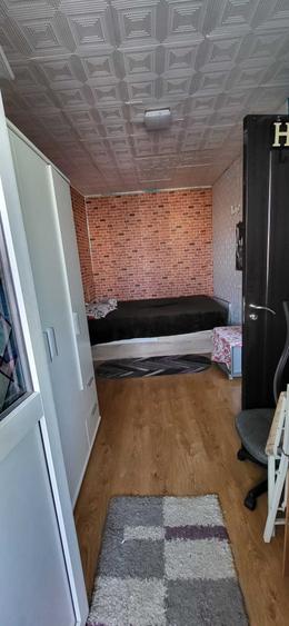 Apartament cu 2 camere semidecomandat în Peneș Curcanul