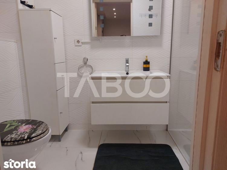 Apartament cu 2 camere decomandat, mobilat în Central