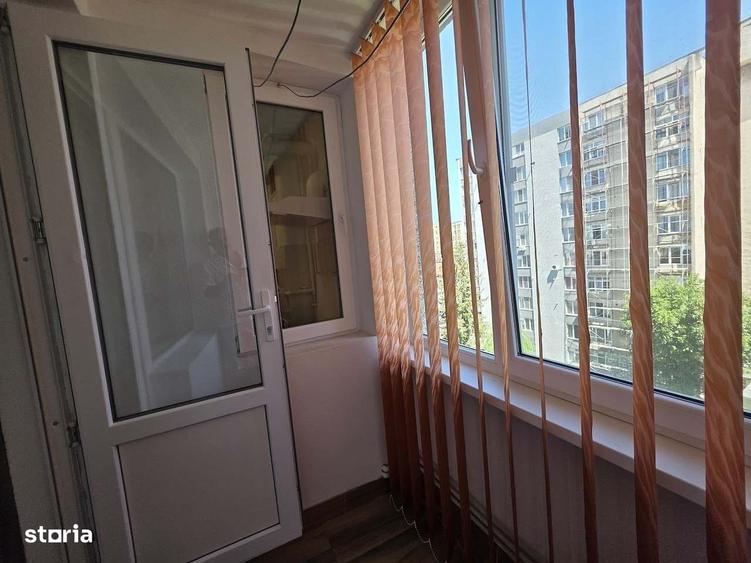 Garsoniera renovata,Tractorul ,libera la vanzare! - 7