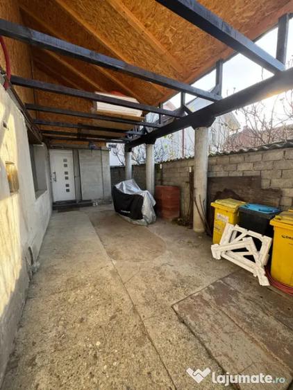 Casă cu 3 camere cu Teren 199 Mp în Central