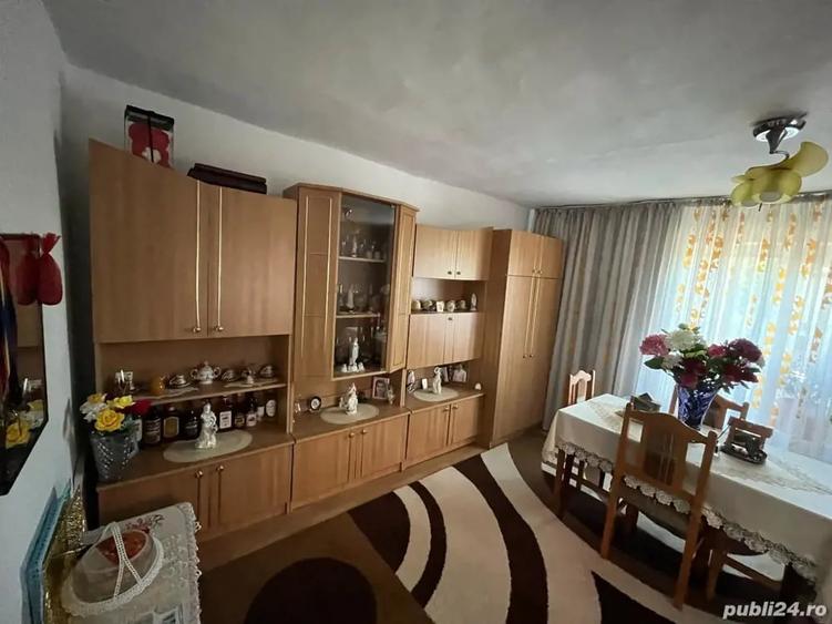 Casă cu 3 camere în Turda