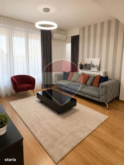 Apartament cu 3 camere în Central — fotografia 1