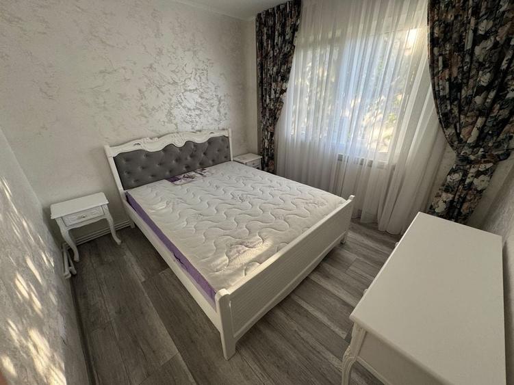 Apartament cu 3 camere decomandat în Păcurari