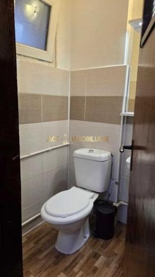 Apartament cu 3 camere decomandat, mobilat în Gorjului