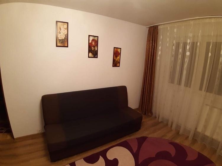 Apartament cu 2 camere semidecomandat în Alexandru cel Bun