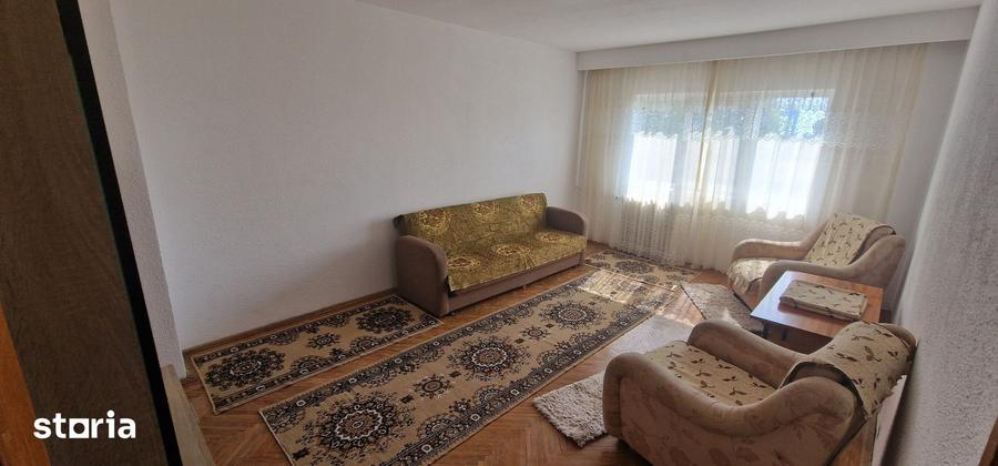 Apartament cu 2 camere decomandat, mobilat în Gara