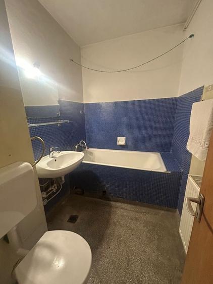 Garsonieră decomandată în Veteranilor