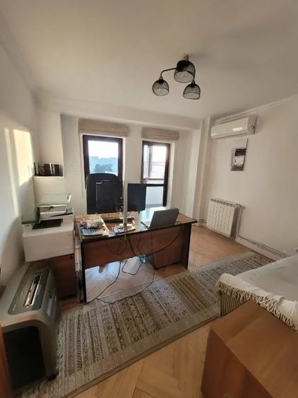 Apartament 3 camere amenajat pentru birou / sediu firmă | Decebal - 5