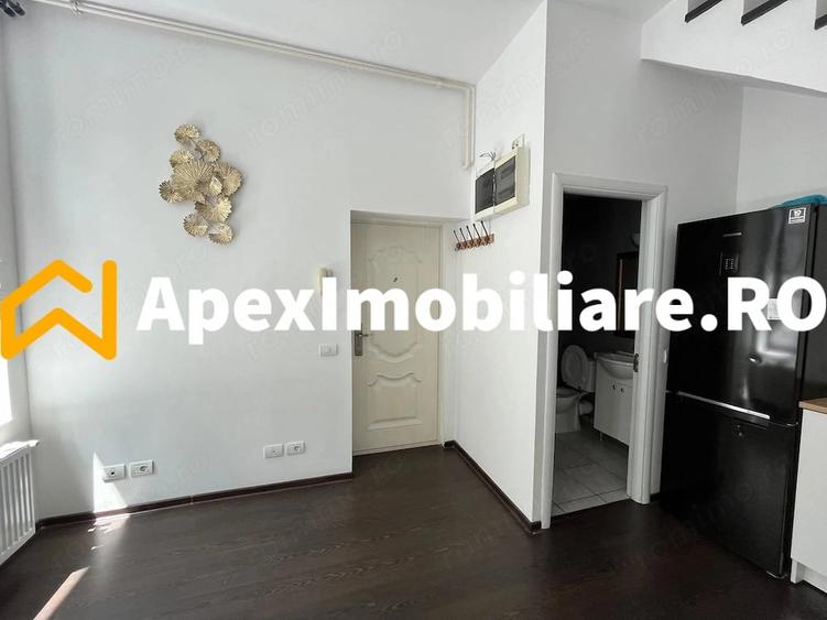 Apartament cu 3 camere semidecomandat, mobilat în Cișmigiu