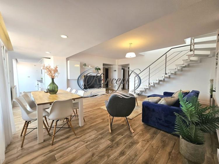 Apartament cu 5 camere semidecomandat, mobilat în Bună Ziua