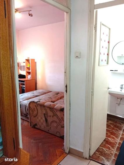Apartament cu 4 camere decomandat în Micălaca