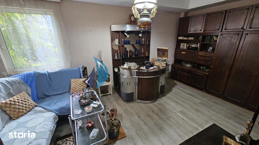Casă cu 2 camere decomandat cu Teren 157 Mp în Central