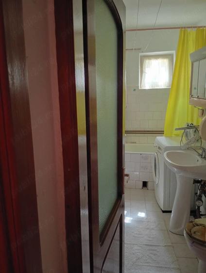 Apartament cu 2 camere nedecomandat în Central