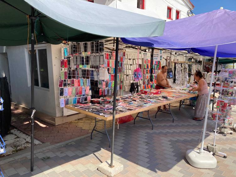 Costinesti, strada Marii, 100 m plaja, spatiu comercial 10mp - 2