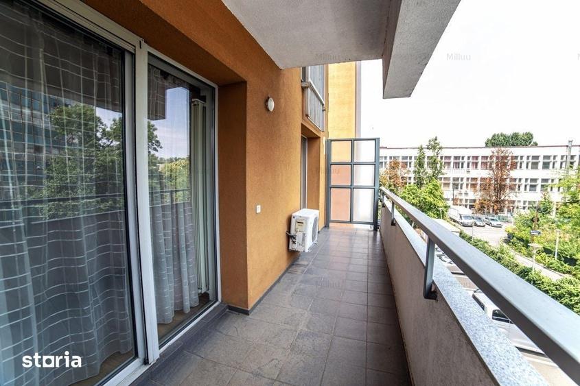 Apartament cu 3 camere semidecomandat în Militari