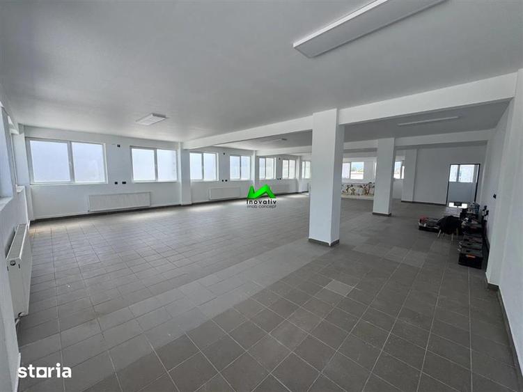 Spațiu comercial, de 200 mp, în Terezian