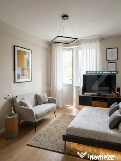 Apartament cu 3 camere semidecomandat în Central