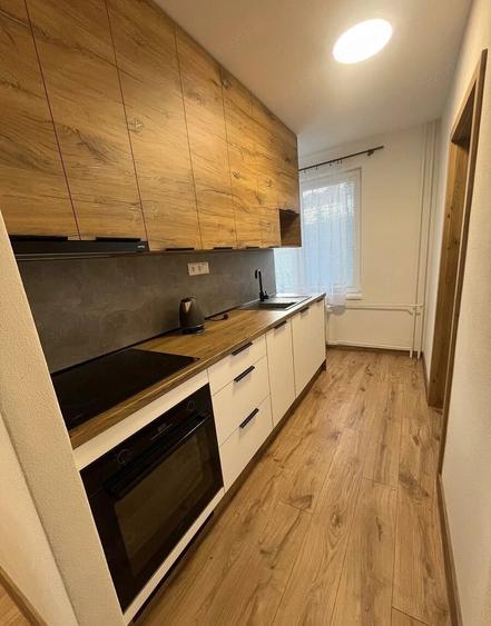 Apartament cu 2 camere decomandat în Complex Studențesc