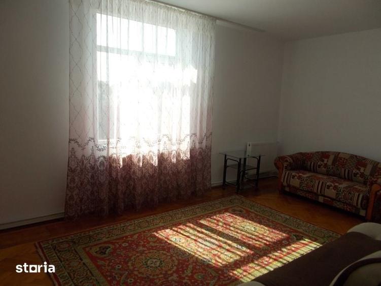 Apartament cu 3 camere decomandat în Țiglina 1