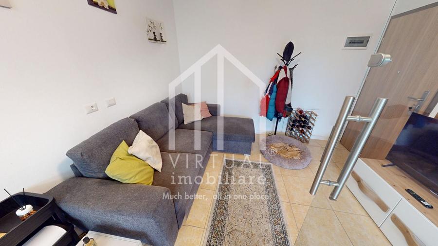 Apartament cu 3 camere semidecomandat, mobilat în Exterior Vest