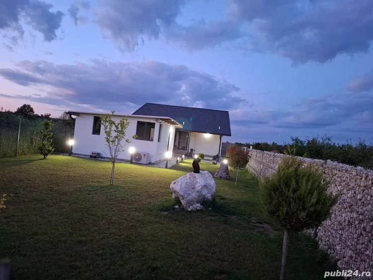 Casă cu 4 camere cu Teren 500 Mp în Trivale