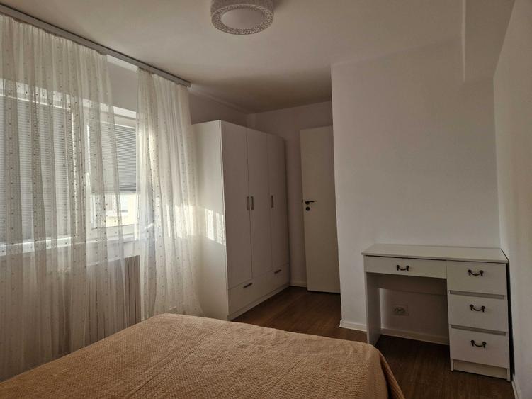Apartament cu 2 camere decomandat în Tineretului