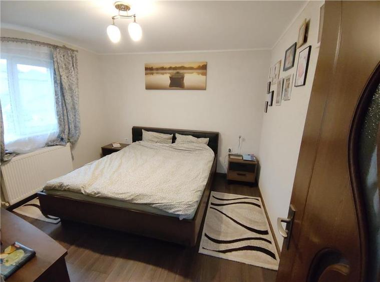 Casă individuală cu 4 camere cu Teren 500 Mp în Nazna
