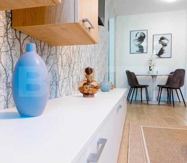 Apartament cu 2 camere semidecomandat, mobilat în Semicentral
