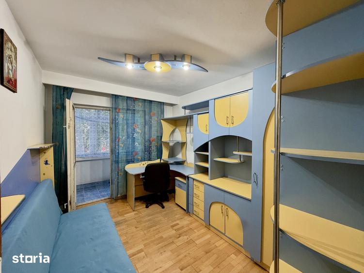 Apartament cu 3 camere în Central